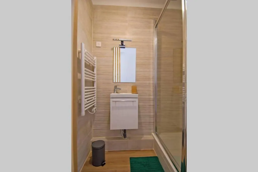 Climatise Gare Stcharles 4 Chambres Grand Balcon / Experience-Immo Marseille