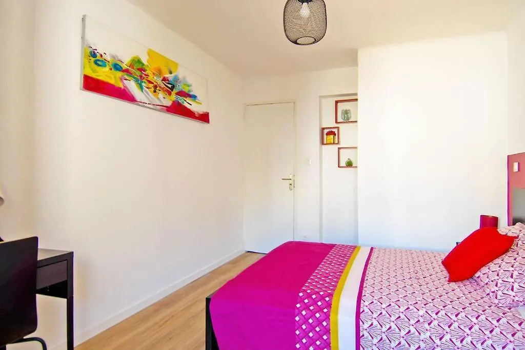 Climatise Gare Stcharles 4 Chambres Grand Balcon / Experience-Immo Marseille 0*,  France