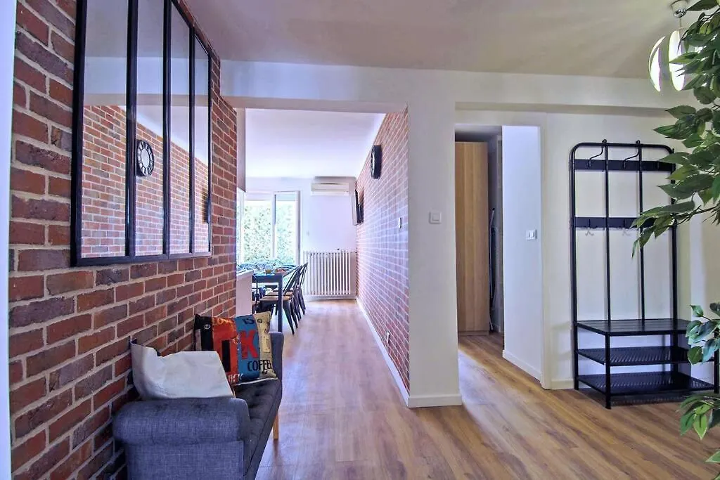 Appartement Climatisé Gare StCHARLES 4 chambres Grand Balcon / experience-immo Marseille